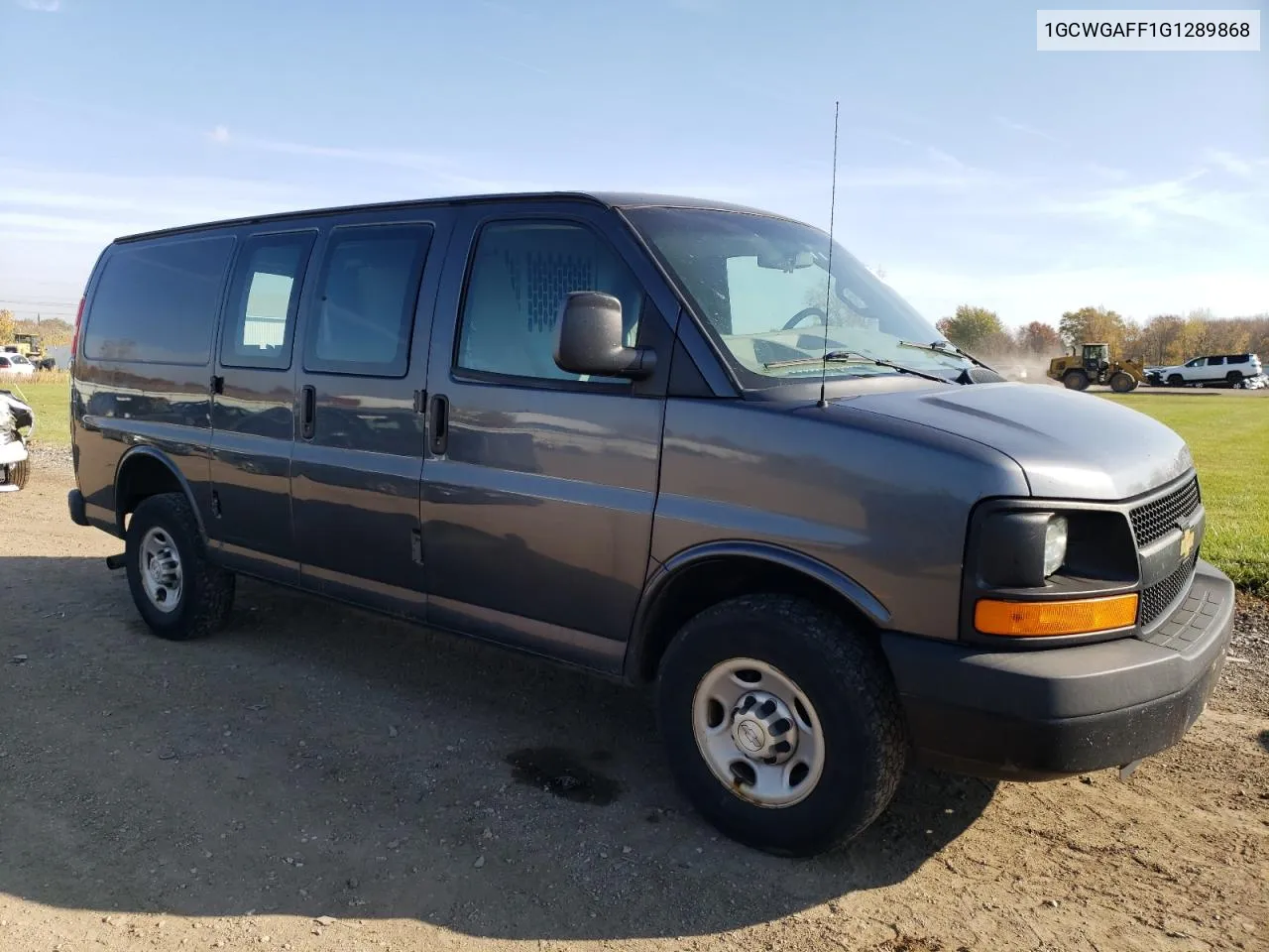 1GCWGAFF1G1289868 2016 Chevrolet Express G2500