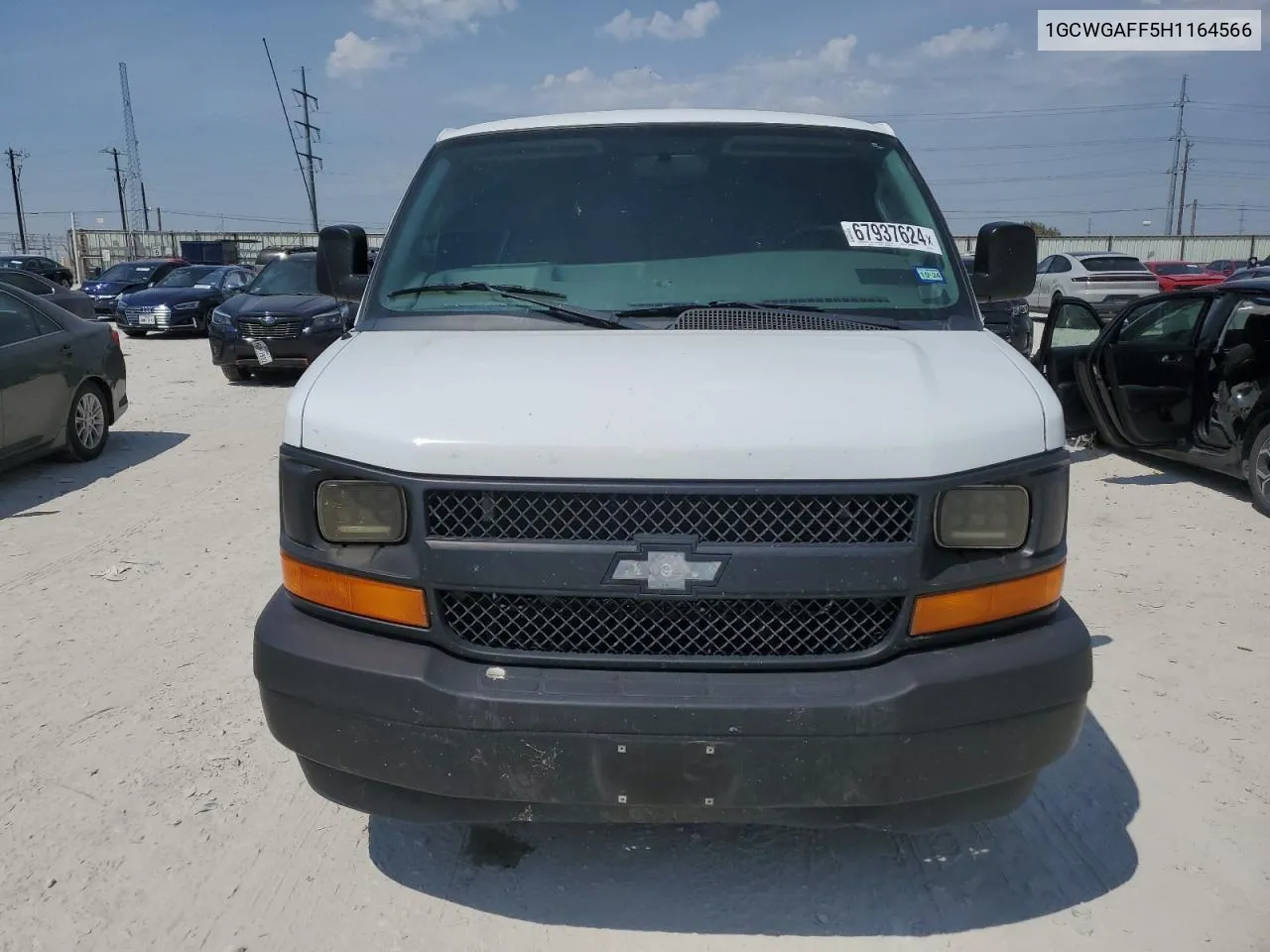 2017 Chevrolet Express G2500 VIN: 1GCWGAFF5H1164566 Lot: 67937624