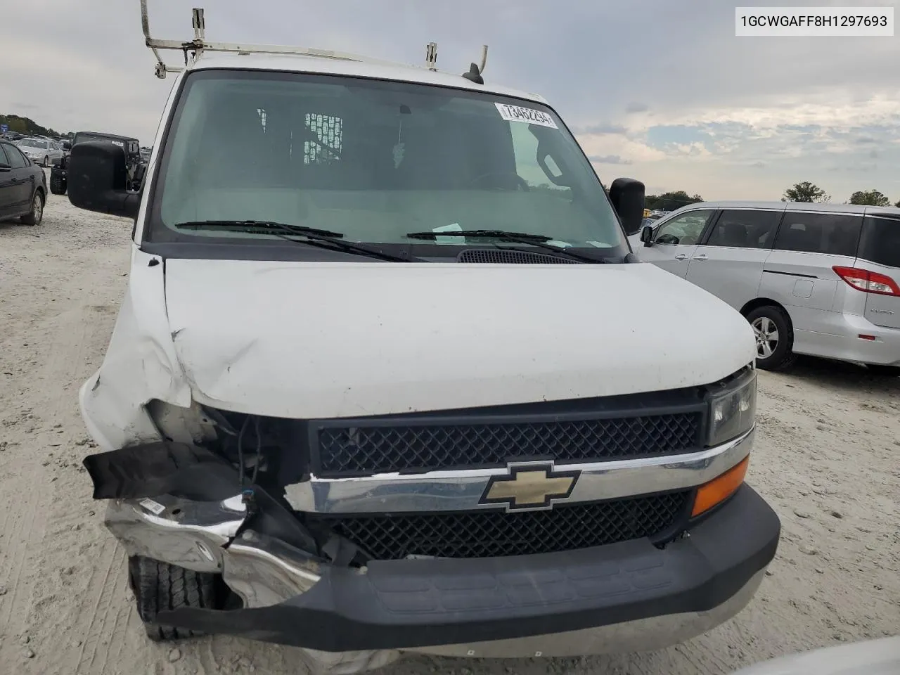 2017 Chevrolet Express G2500 VIN: 1GCWGAFF8H1297693 Lot: 73462294