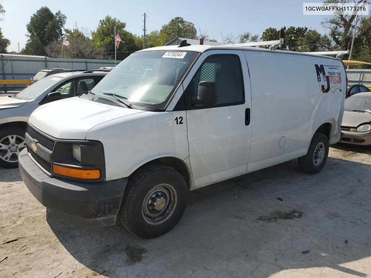 2017 Chevrolet Express G2500 VIN: 1GCWGAFFXH1173716 Lot: 74793344