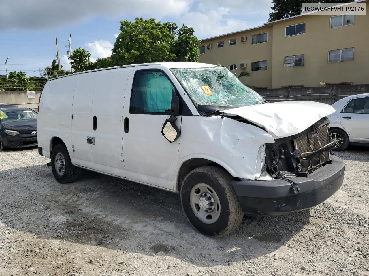 1GCWGAFF9H1192175 2017 Chevrolet Express G2500