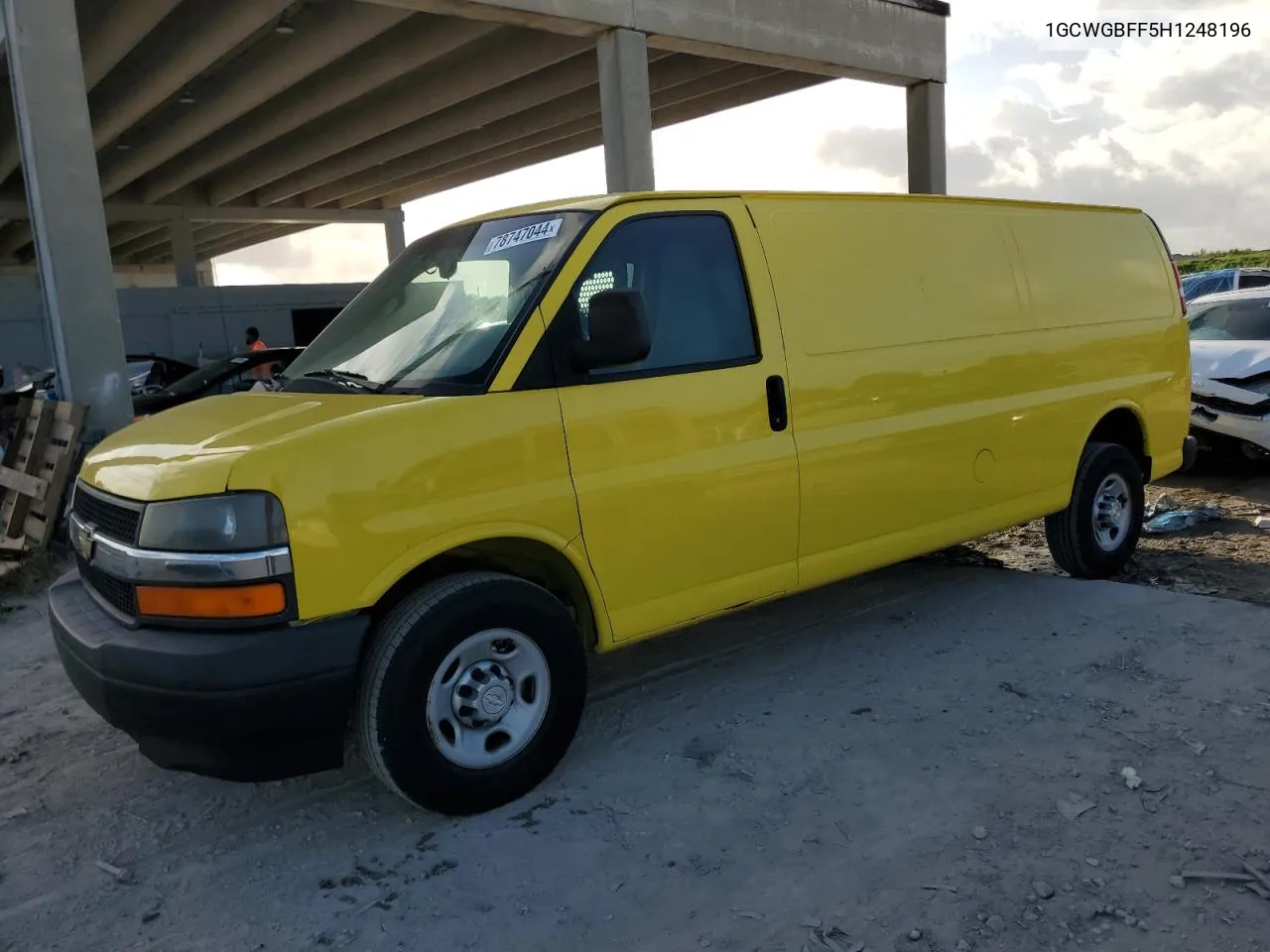 2017 Chevrolet Express G2500 VIN: 1GCWGBFF5H1248196 Lot: 78747044