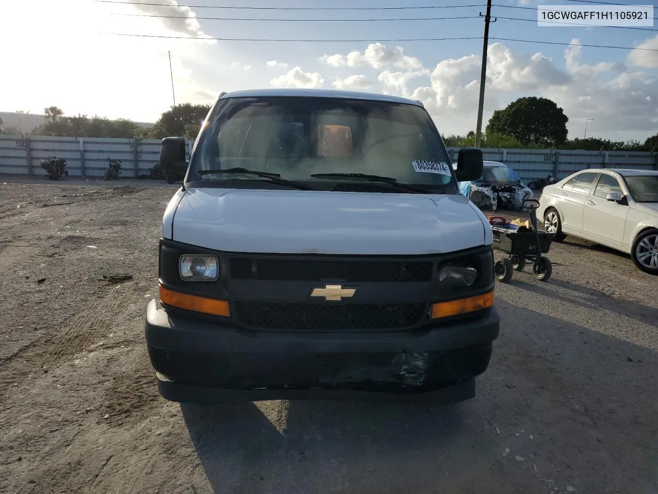 2017 Chevrolet Express G2500 VIN: 1GCWGAFF1H1105921 Lot: 80358374