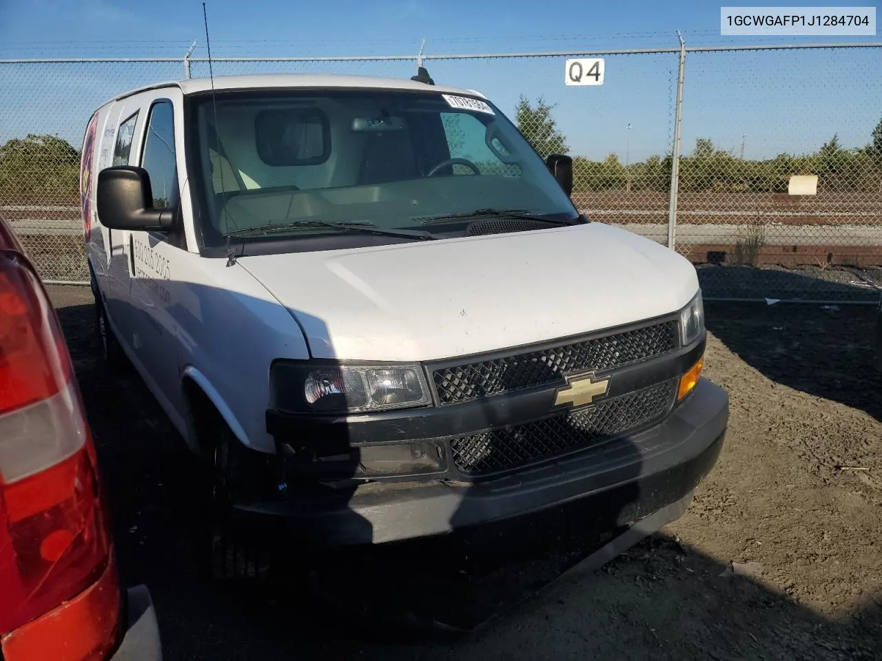 2018 Chevrolet Express G2500 VIN: 1GCWGAFP1J1284704 Lot: 70781564