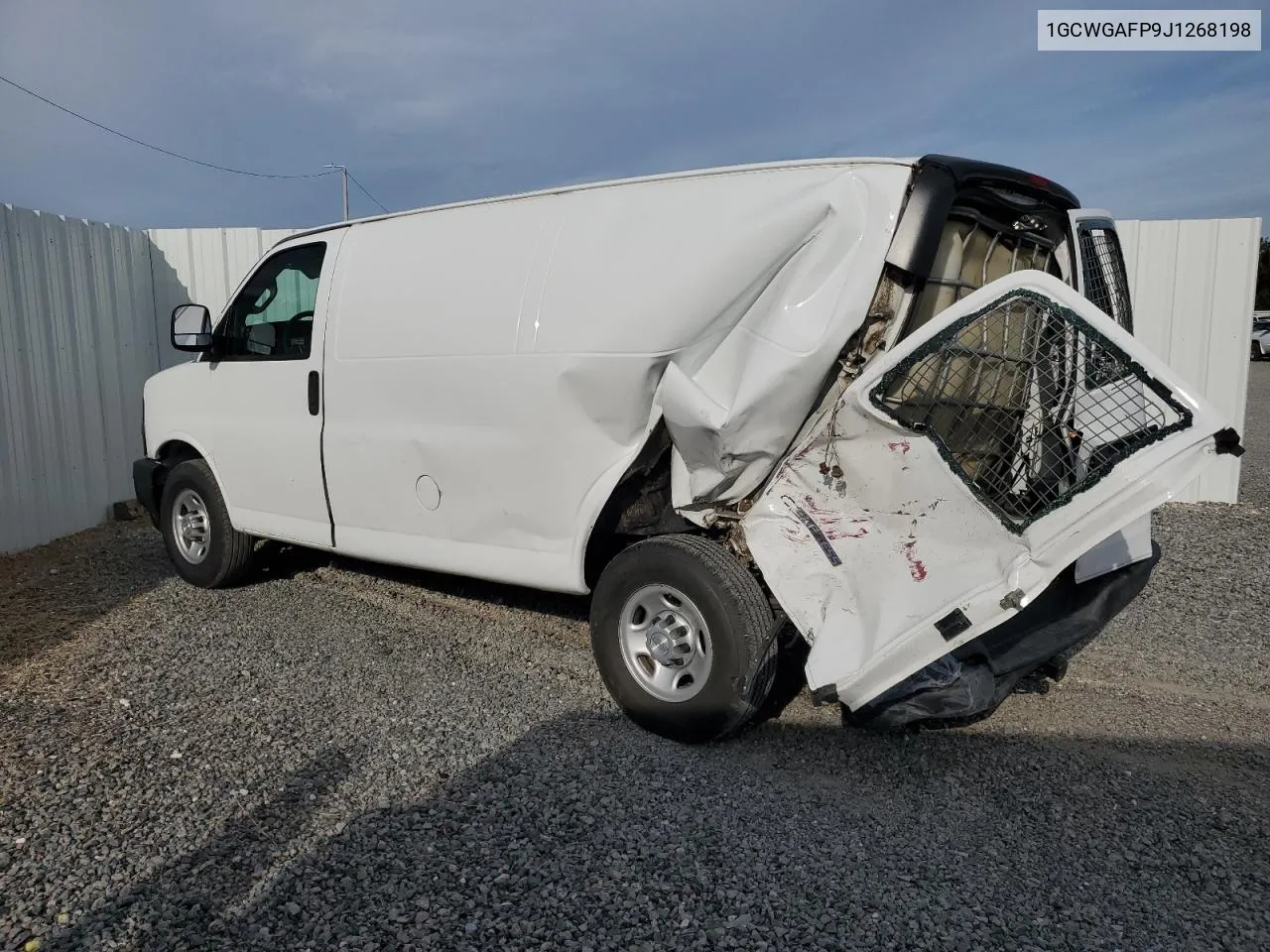 2018 Chevrolet Express G2500 VIN: 1GCWGAFP9J1268198 Lot: 71476984