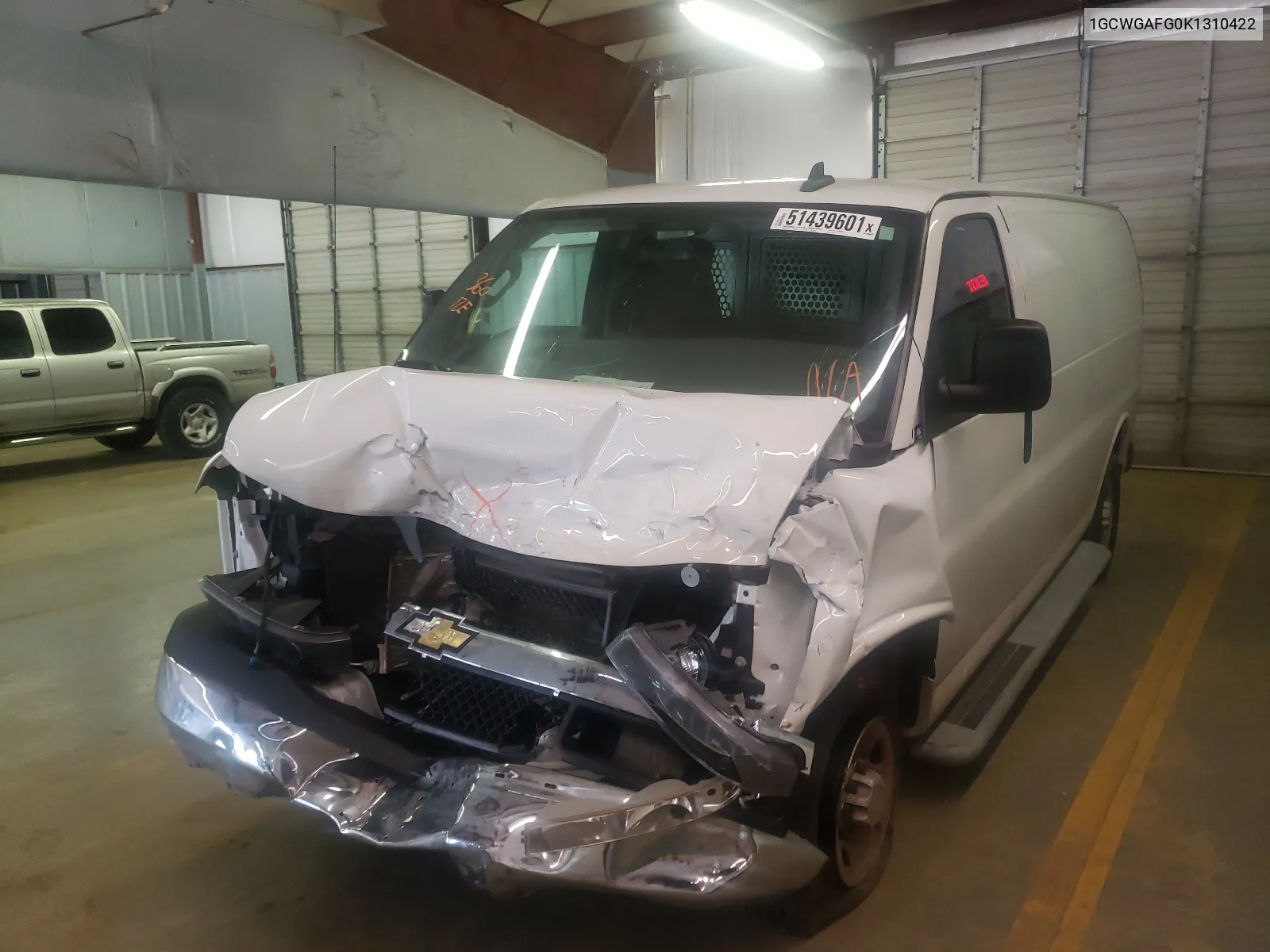 2019 Chevrolet Express G2500 VIN: 1GCWGAFG0K1310422 Lot: 51439601