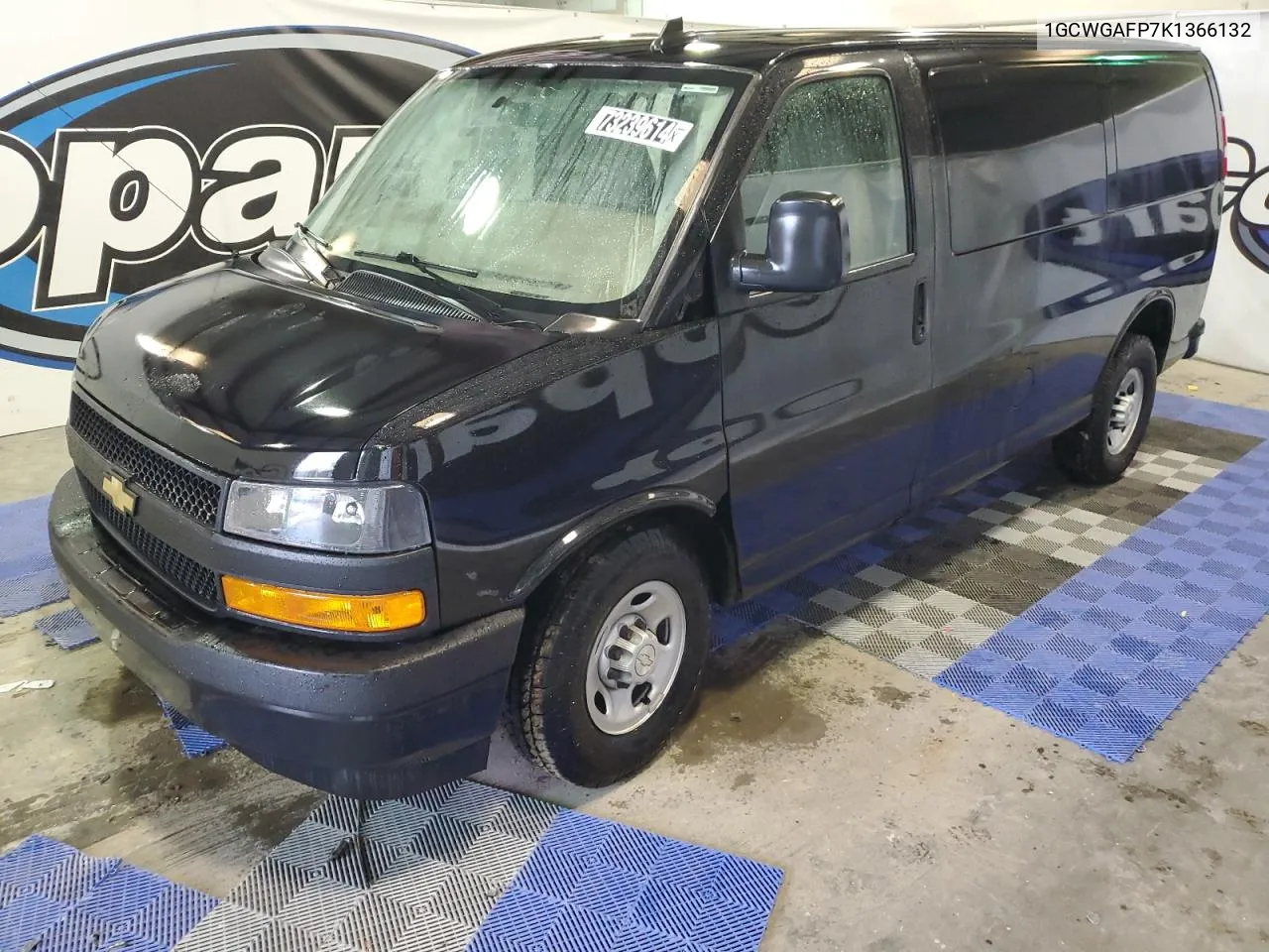 2019 Chevrolet Express G2500 VIN: 1GCWGAFP7K1366132 Lot: 73239614