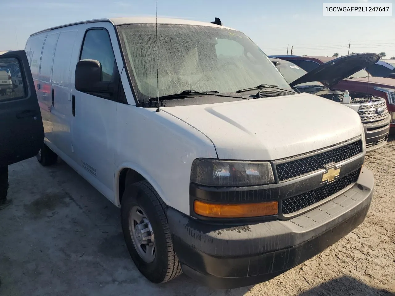 2020 Chevrolet Express G2500 VIN: 1GCWGAFP2L1247647 Lot: 74354094