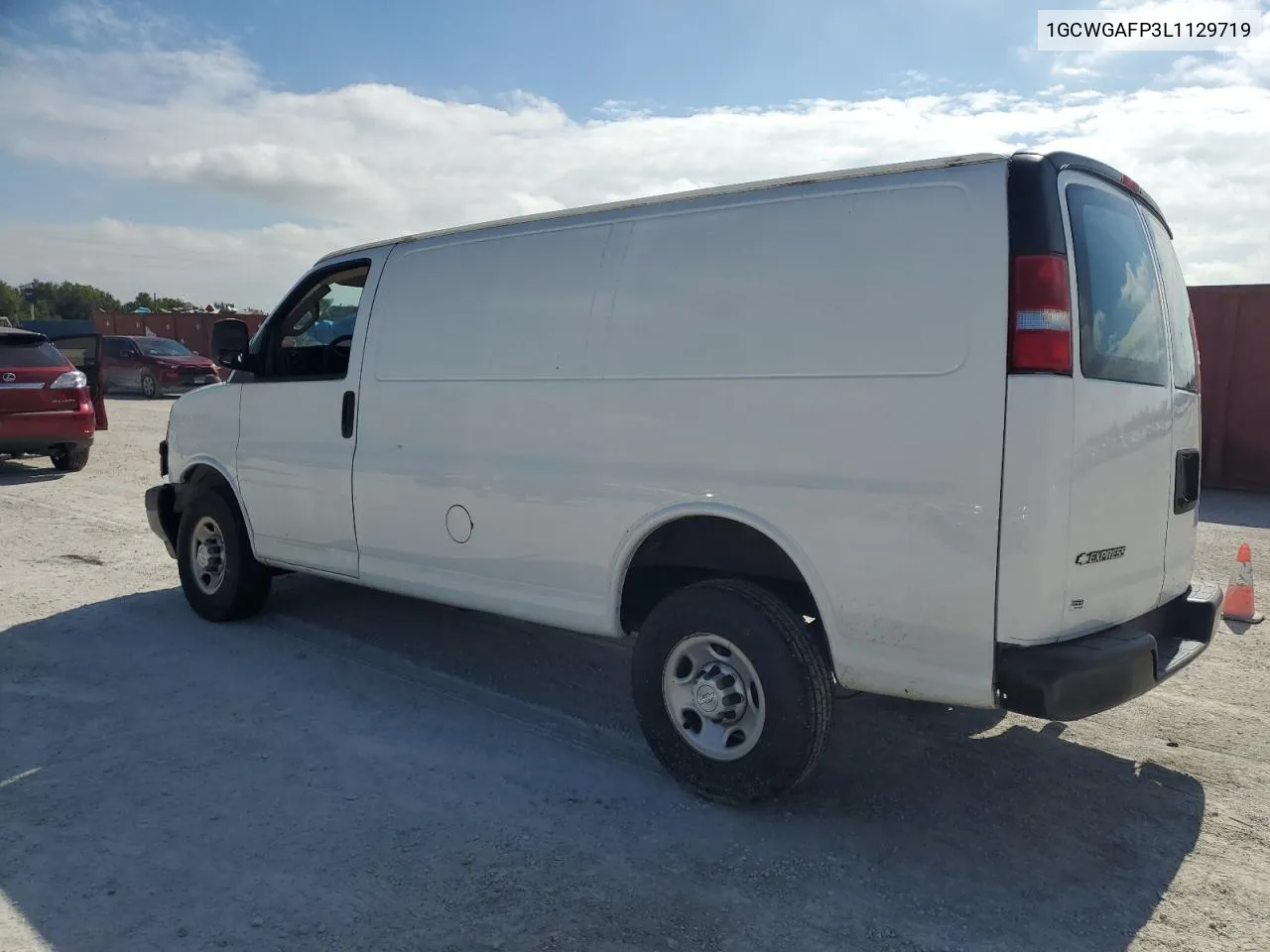 2020 Chevrolet Express G2500 VIN: 1GCWGAFP3L1129719 Lot: 80947174