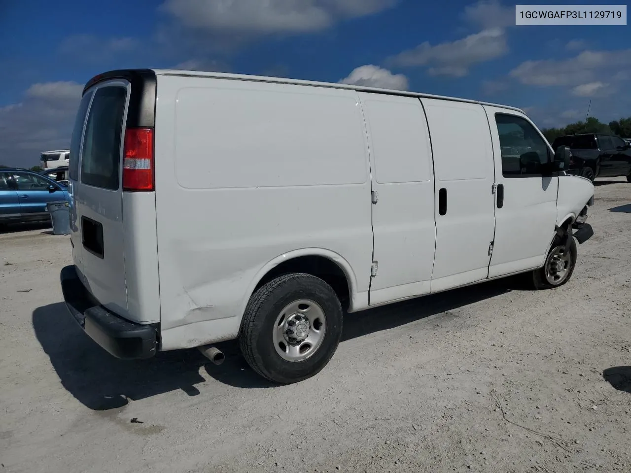 2020 Chevrolet Express G2500 VIN: 1GCWGAFP3L1129719 Lot: 80947174