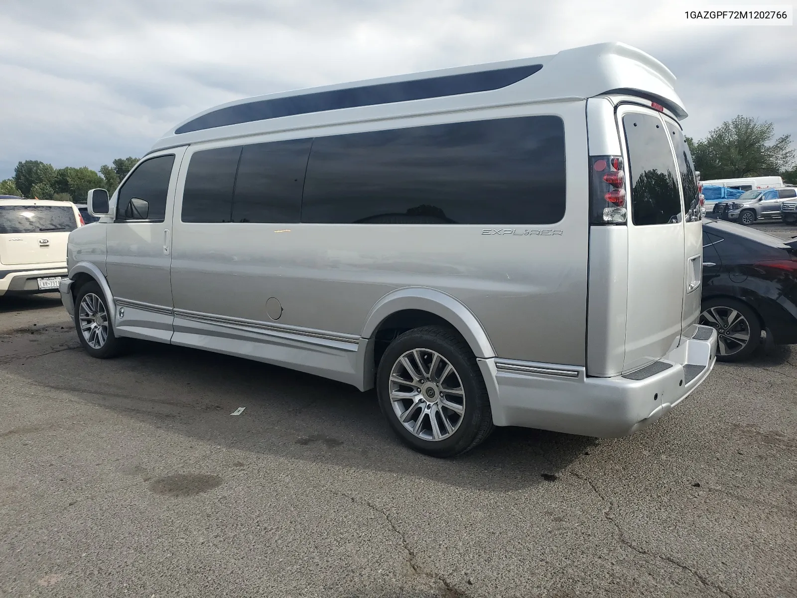 2021 Chevrolet Express G3500 Lt VIN: 1GAZGPF72M1202766 Lot: 68638394