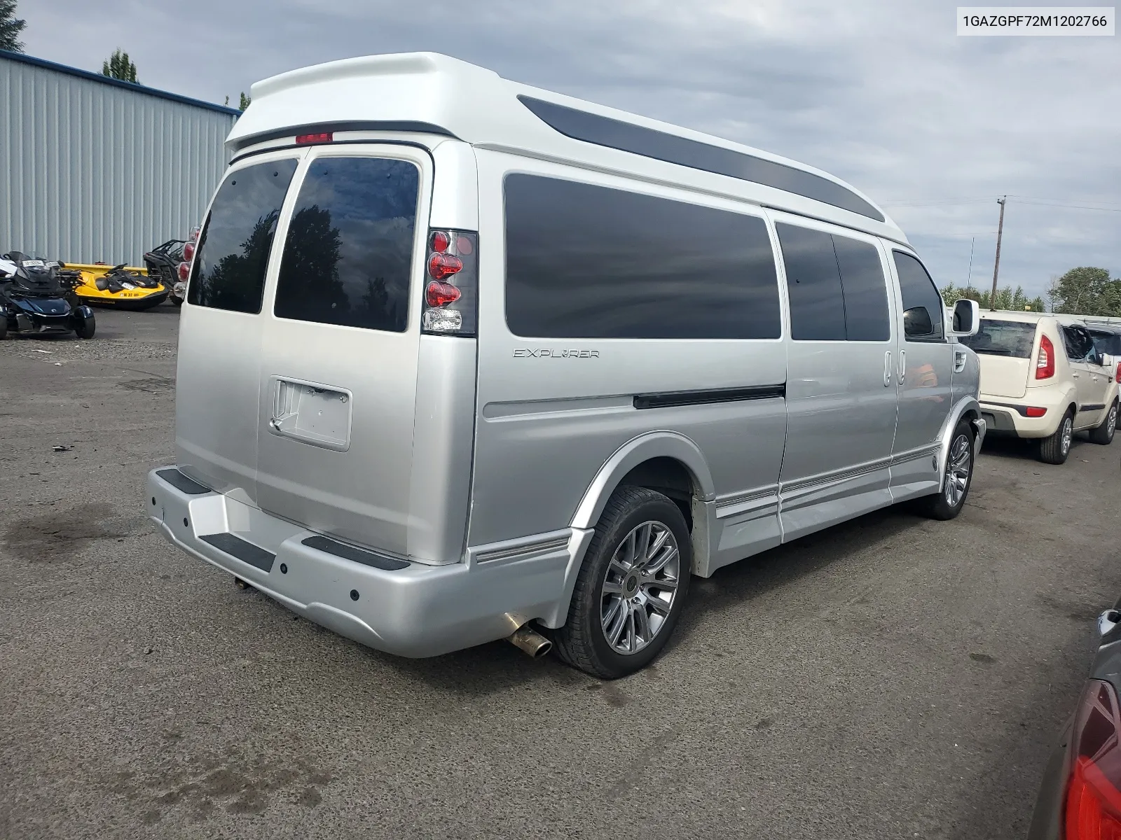 2021 Chevrolet Express G3500 Lt VIN: 1GAZGPF72M1202766 Lot: 68638394