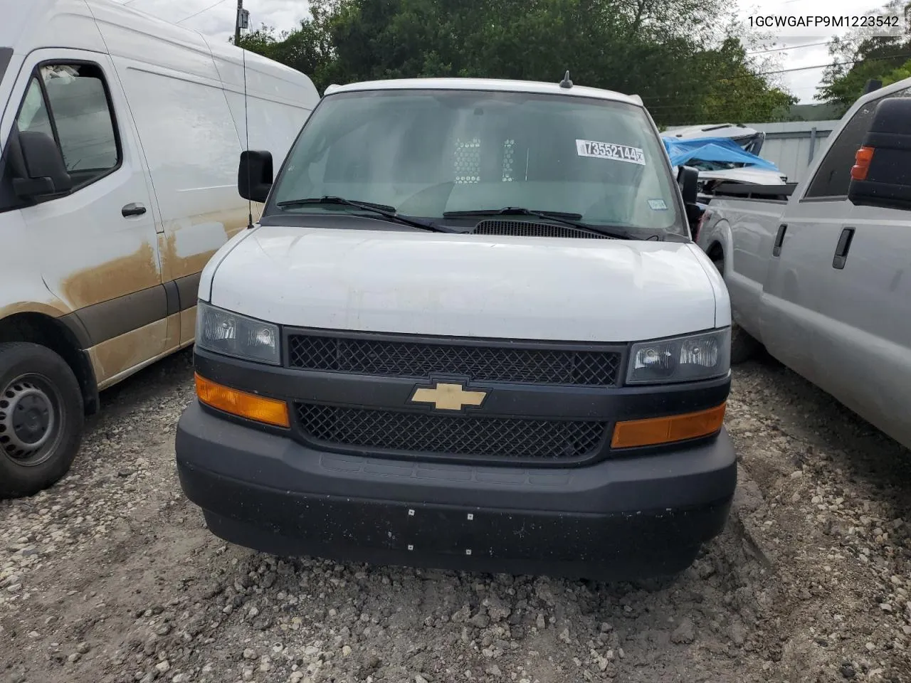 1GCWGAFP9M1223542 2021 Chevrolet Express G2500