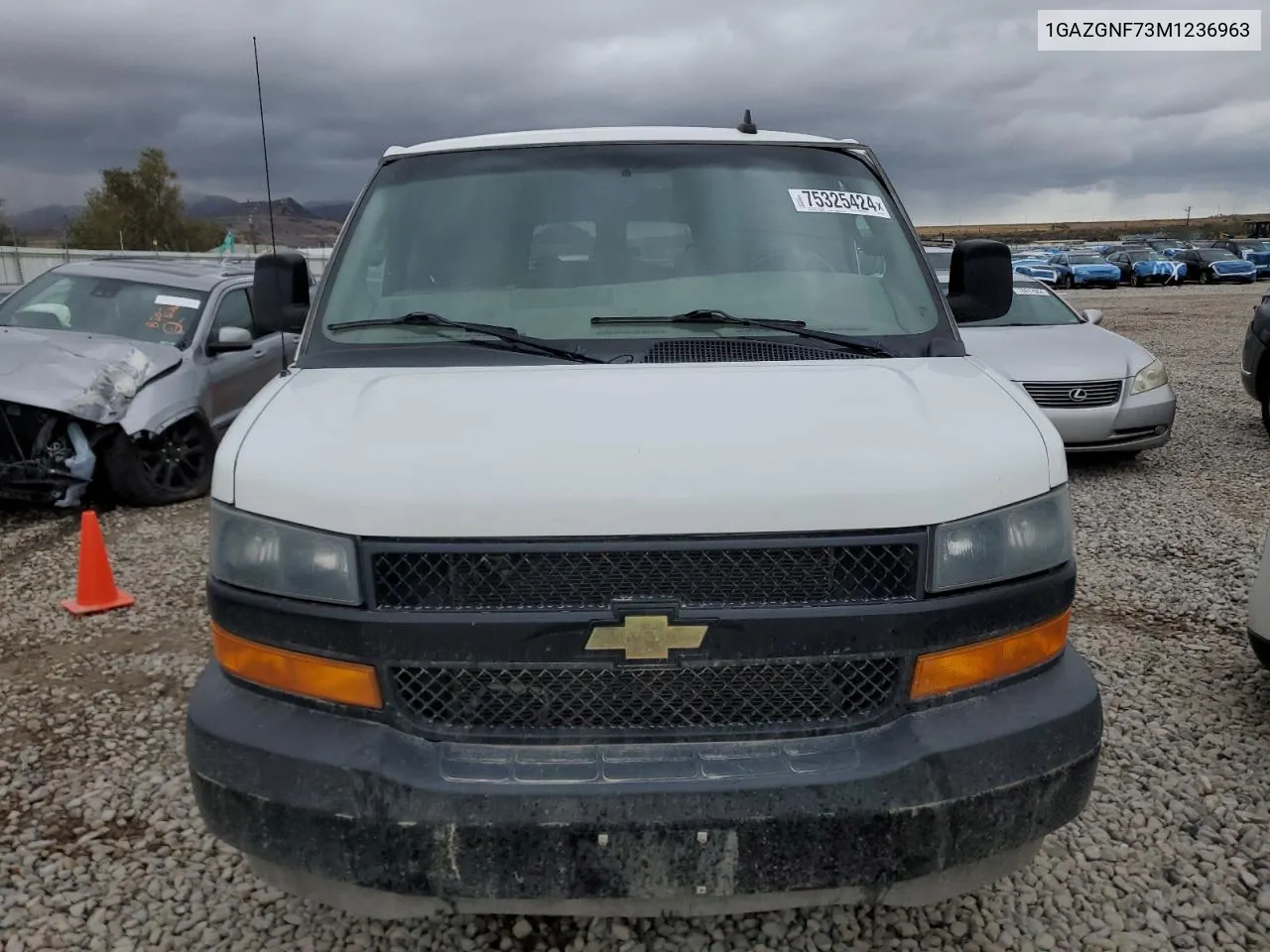 2021 Chevrolet Express G3500 Ls VIN: 1GAZGNF73M1236963 Lot: 75325424