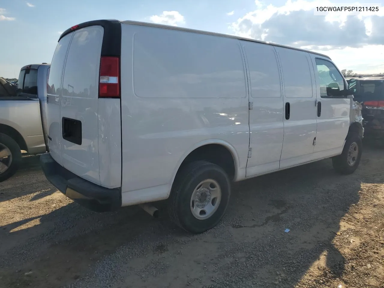 2023 Chevrolet Express G2500 VIN: 1GCWGAFP5P1211425 Lot: 72121744