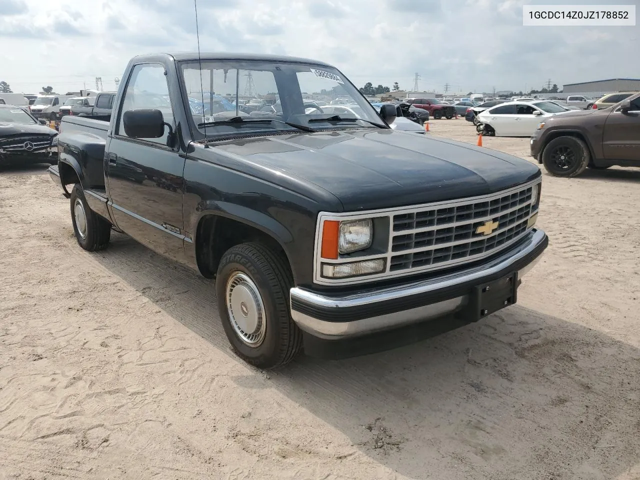 1988 Chevrolet Gmt-400 C1500 VIN: 1GCDC14Z0JZ178852 Lot: 58829884