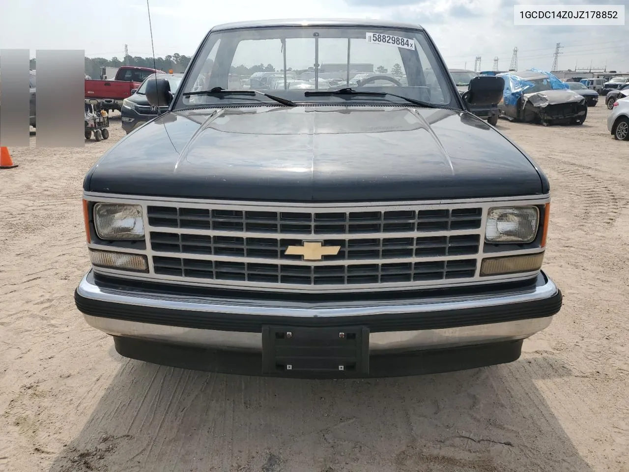 1988 Chevrolet Gmt-400 C1500 VIN: 1GCDC14Z0JZ178852 Lot: 58829884