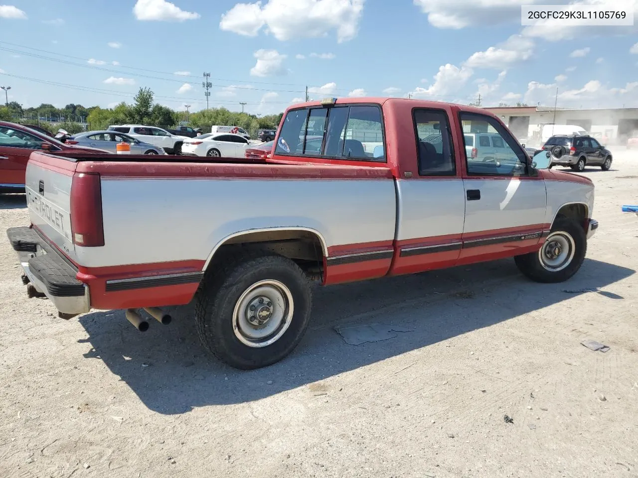 1990 Chevrolet Gmt-400 C2500 VIN: 2GCFC29K3L1105769 Lot: 70016924