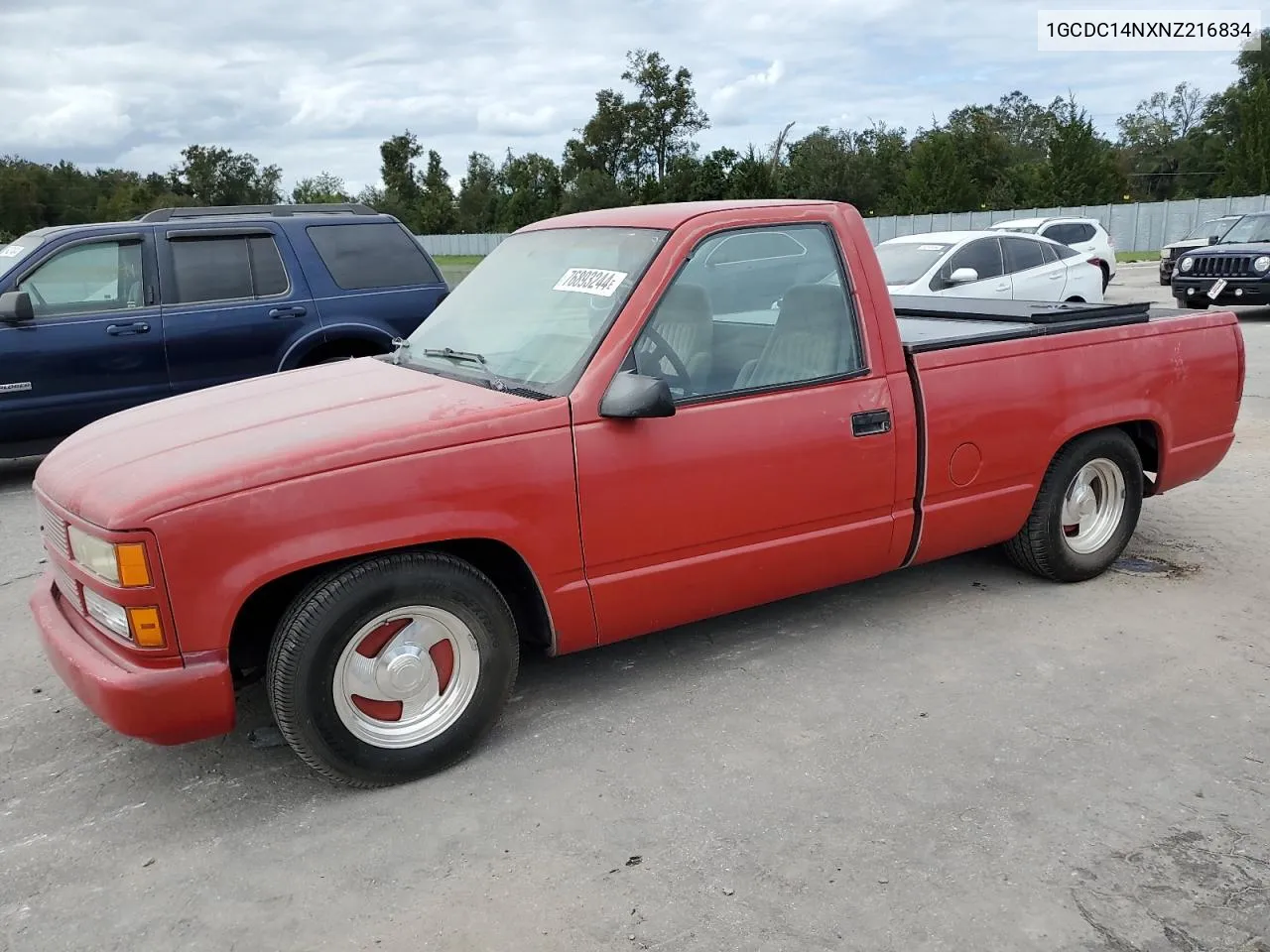 1992 Chevrolet Gmt-400 C1500 VIN: 1GCDC14NXNZ216834 Lot: 76893244