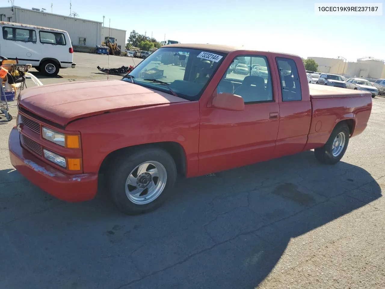 1994 Chevrolet Gmt-400 C1500 VIN: 1GCEC19K9RE237187 Lot: 73232144