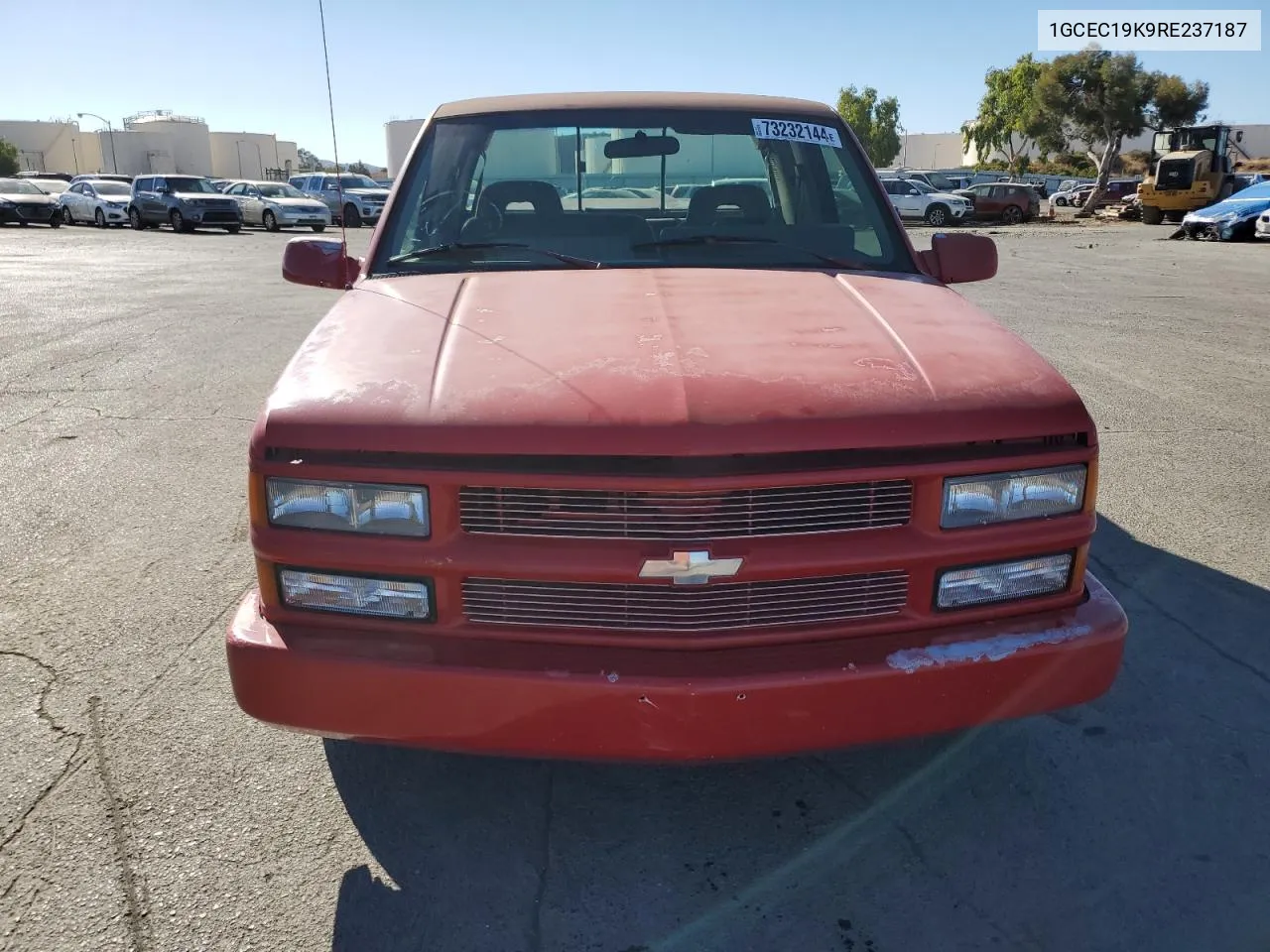 1994 Chevrolet Gmt-400 C1500 VIN: 1GCEC19K9RE237187 Lot: 73232144