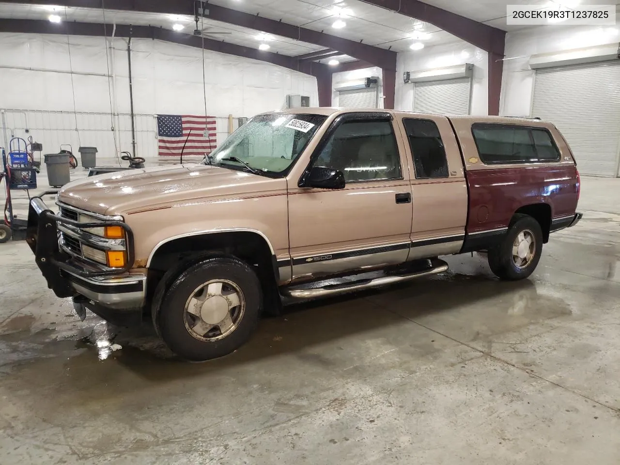 1996 Chevrolet Gmt-400 K1500 VIN: 2GCEK19R3T1237825 Lot: 50825934