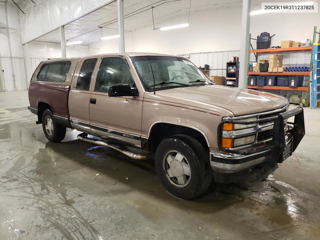 1996 Chevrolet Gmt-400 K1500 VIN: 2GCEK19R3T1237825 Lot: 50825934