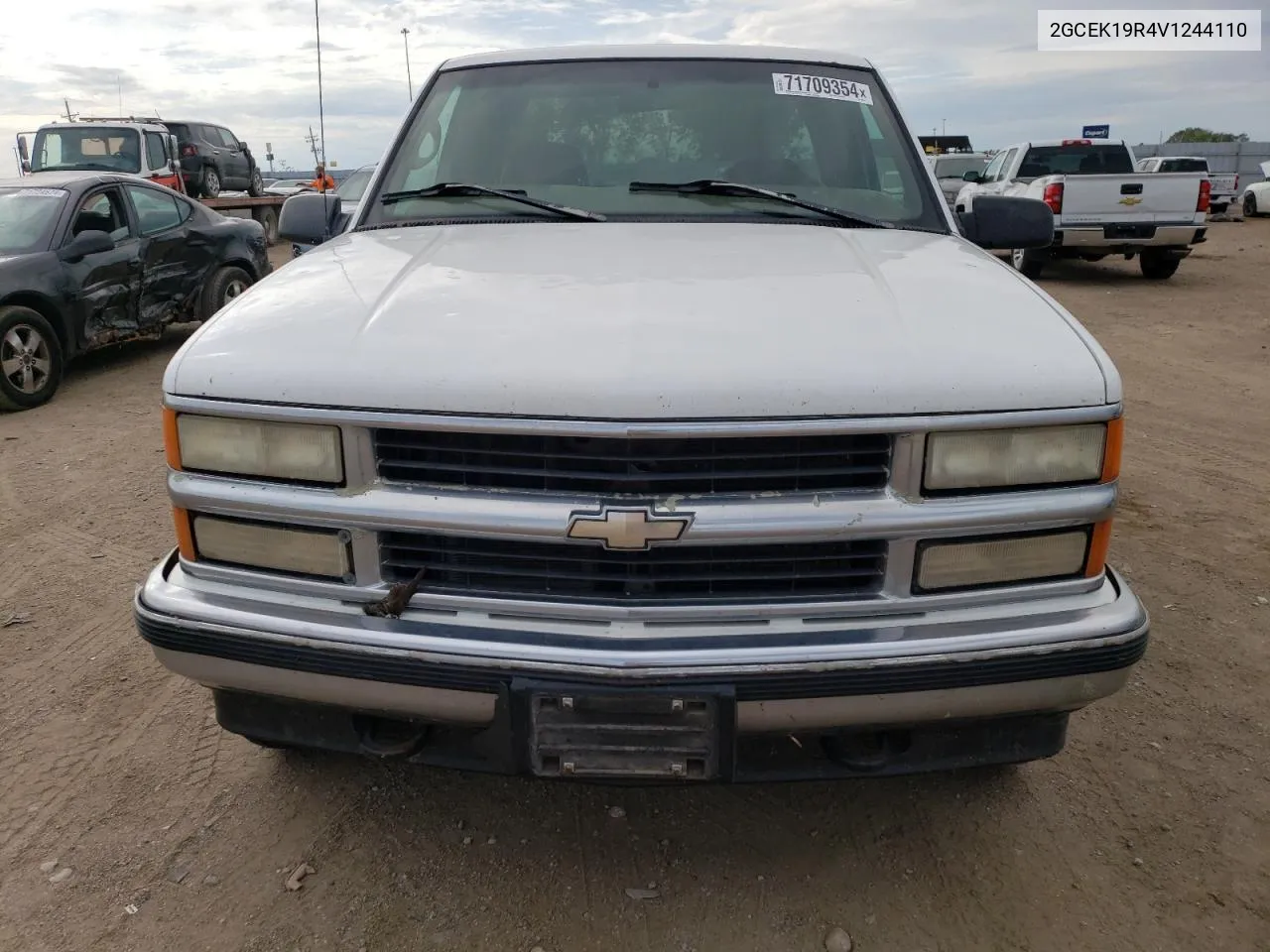 1997 Chevrolet Gmt-400 K1500 VIN: 2GCEK19R4V1244110 Lot: 71709354