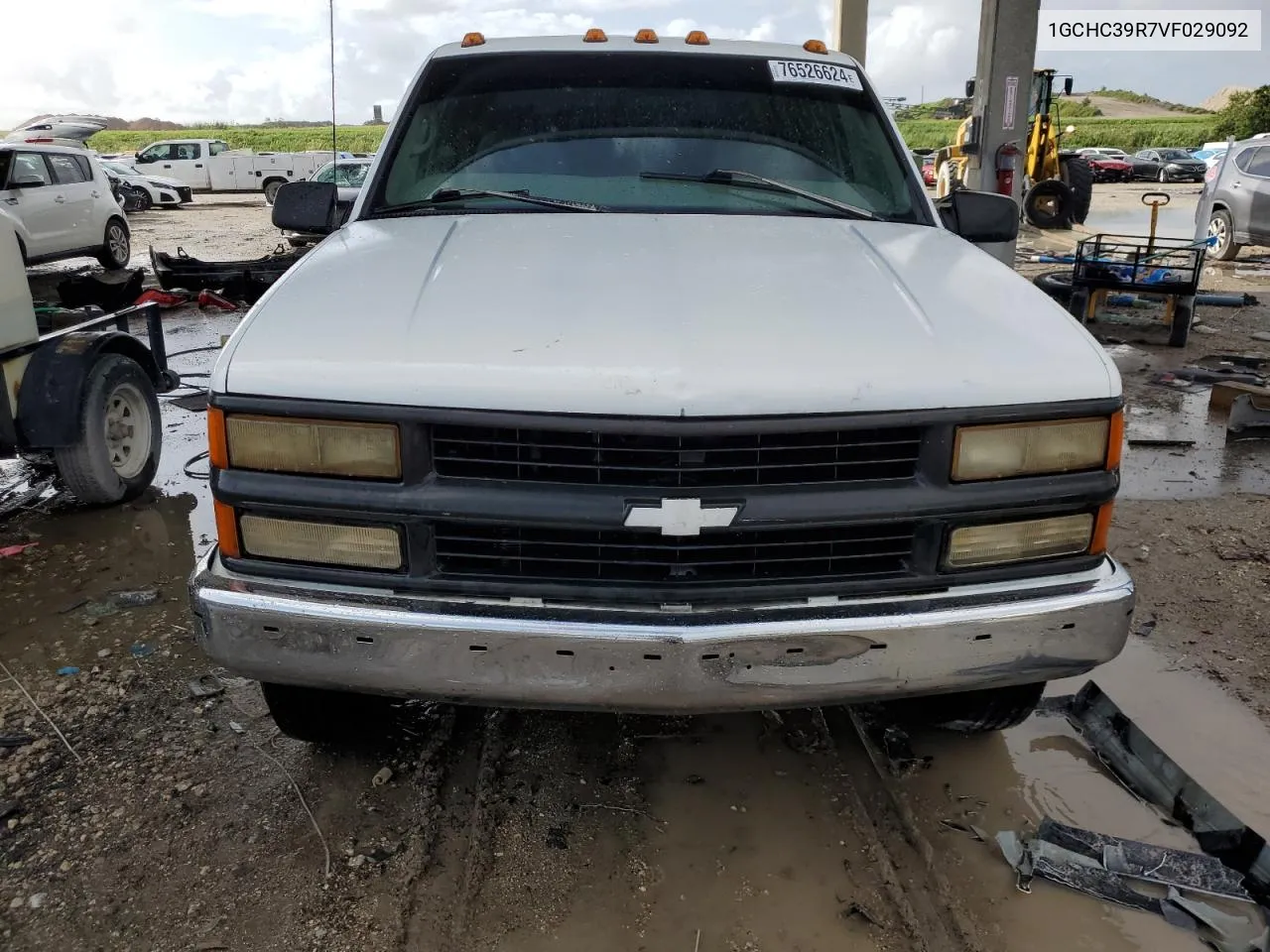 1997 Chevrolet Gmt-400 C3500 VIN: 1GCHC39R7VF029092 Lot: 76526624