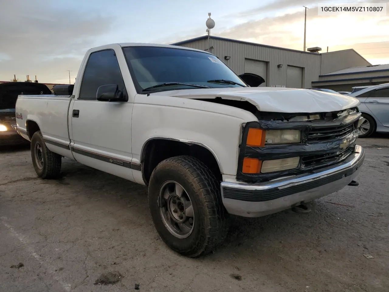 1997 Chevrolet Gmt-400 K1500 VIN: 1GCEK14M5VZ110807 Lot: 79631574