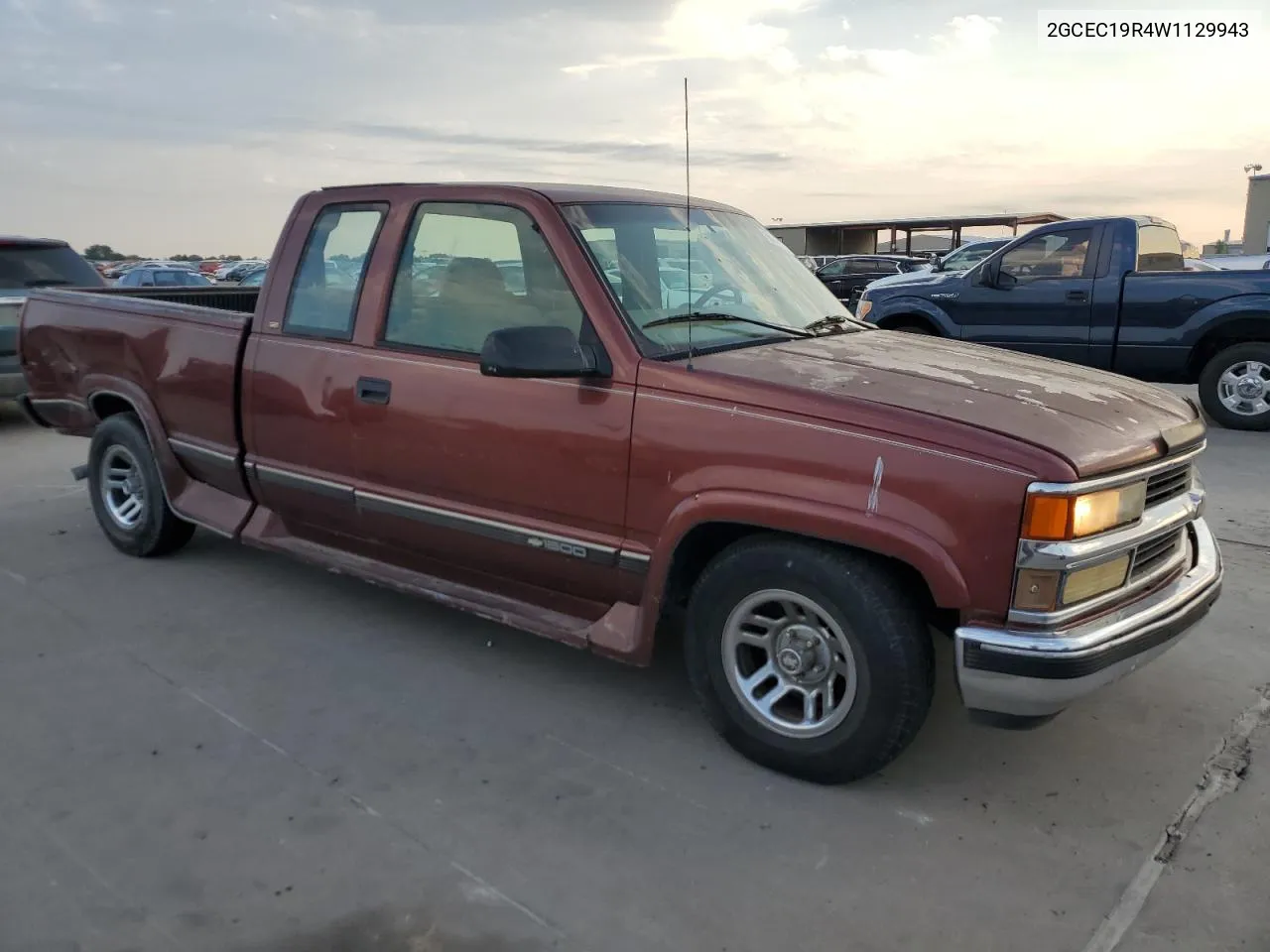 1998 Chevrolet Gmt-400 C1500 VIN: 2GCEC19R4W1129943 Lot: 68679494