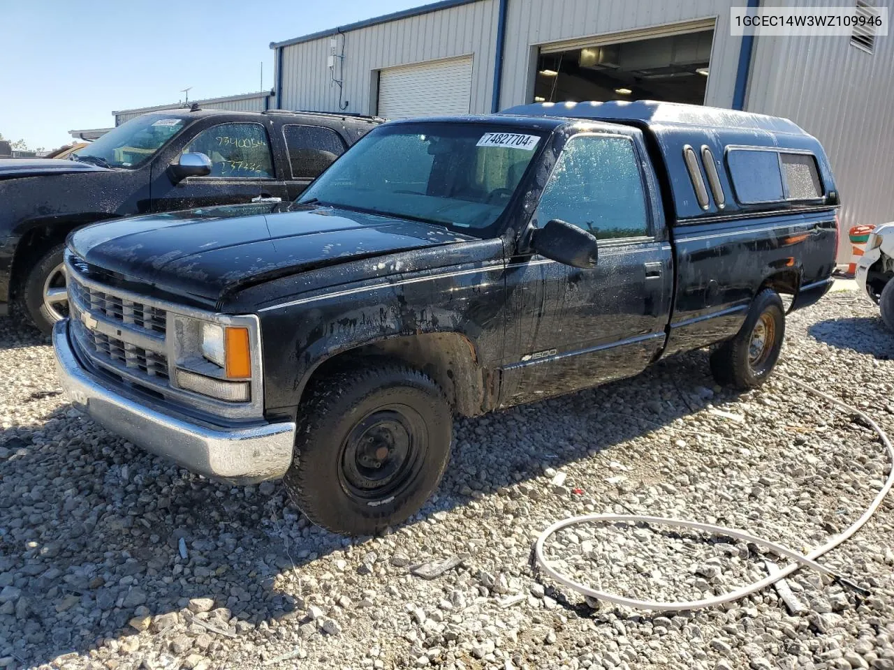 1998 Chevrolet Gmt-400 C1500 VIN: 1GCEC14W3WZ109946 Lot: 74827704