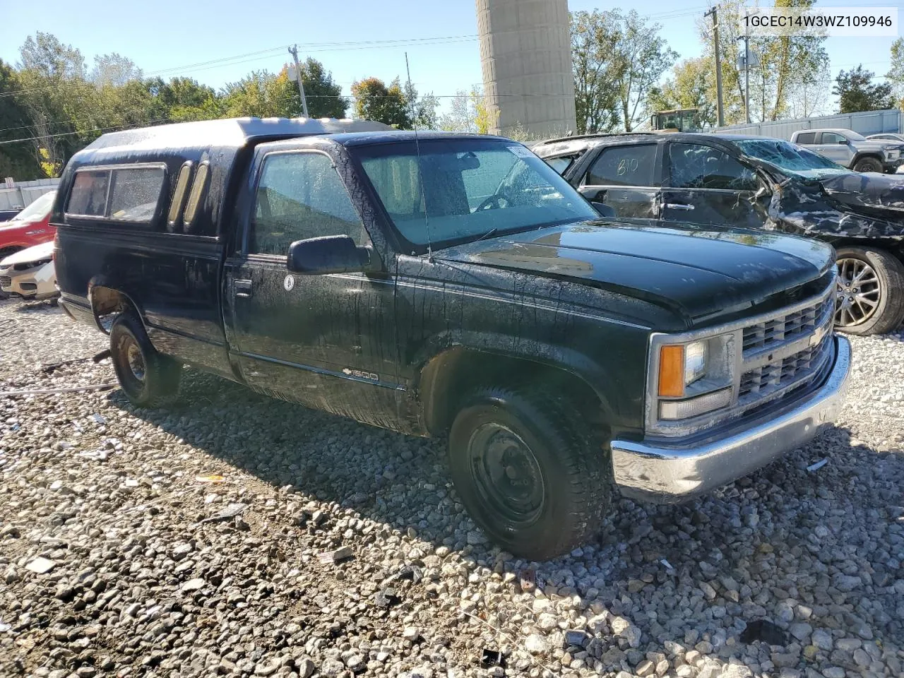 1998 Chevrolet Gmt-400 C1500 VIN: 1GCEC14W3WZ109946 Lot: 74827704