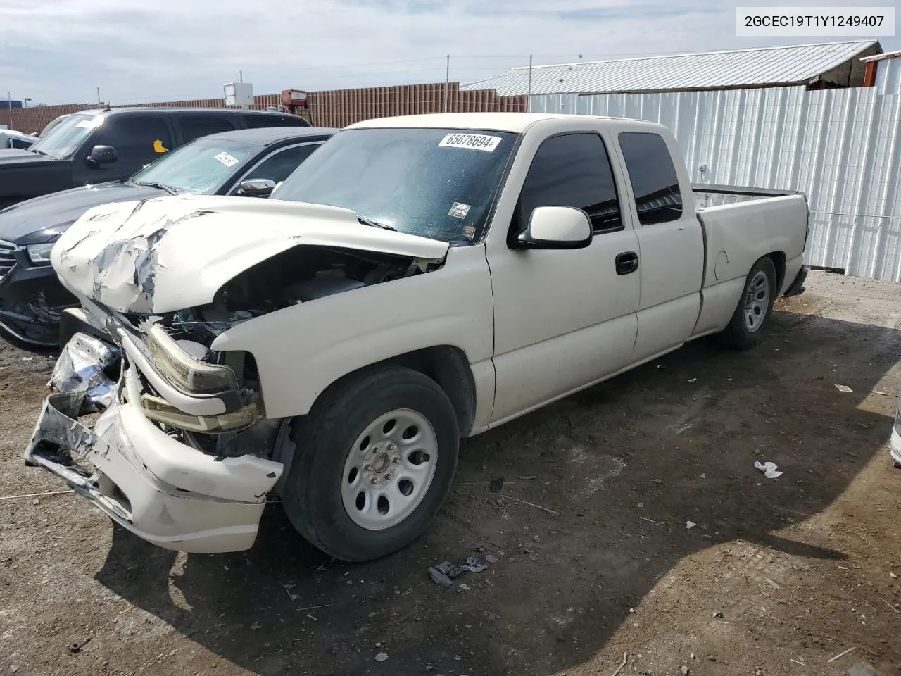 2000 Chevrolet Silverado C1500 VIN: 2GCEC19T1Y1249407 Lot: 65678694