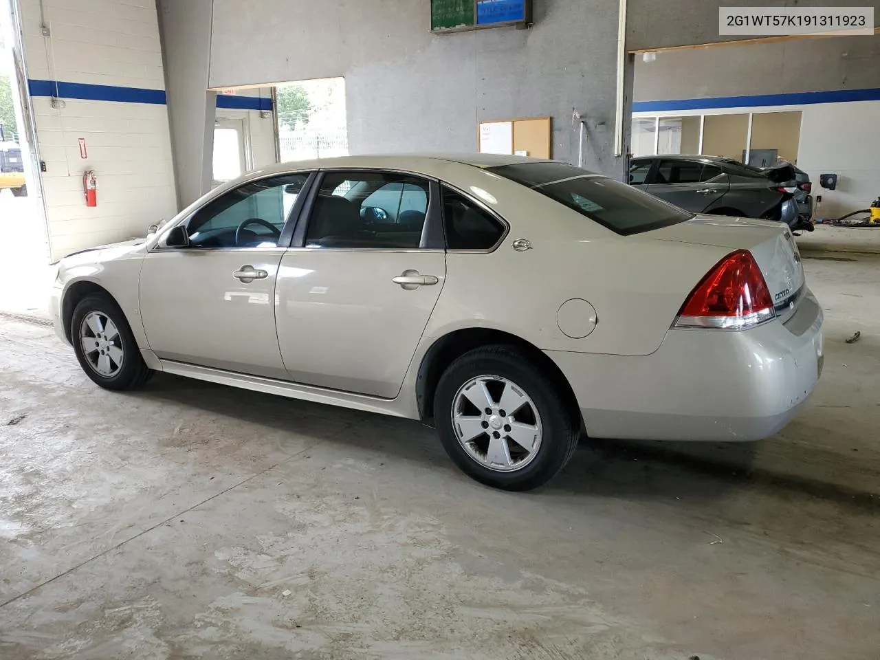 2G1WT57K191311923 2009 Chevrolet Impala 1Lt