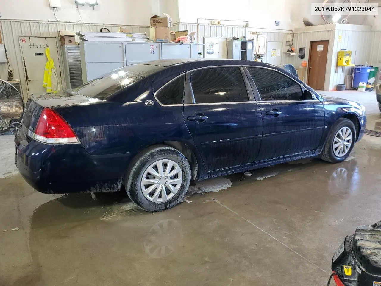 2009 Chevrolet Impala Ls VIN: 2G1WB57K791323044 Lot: 70061394