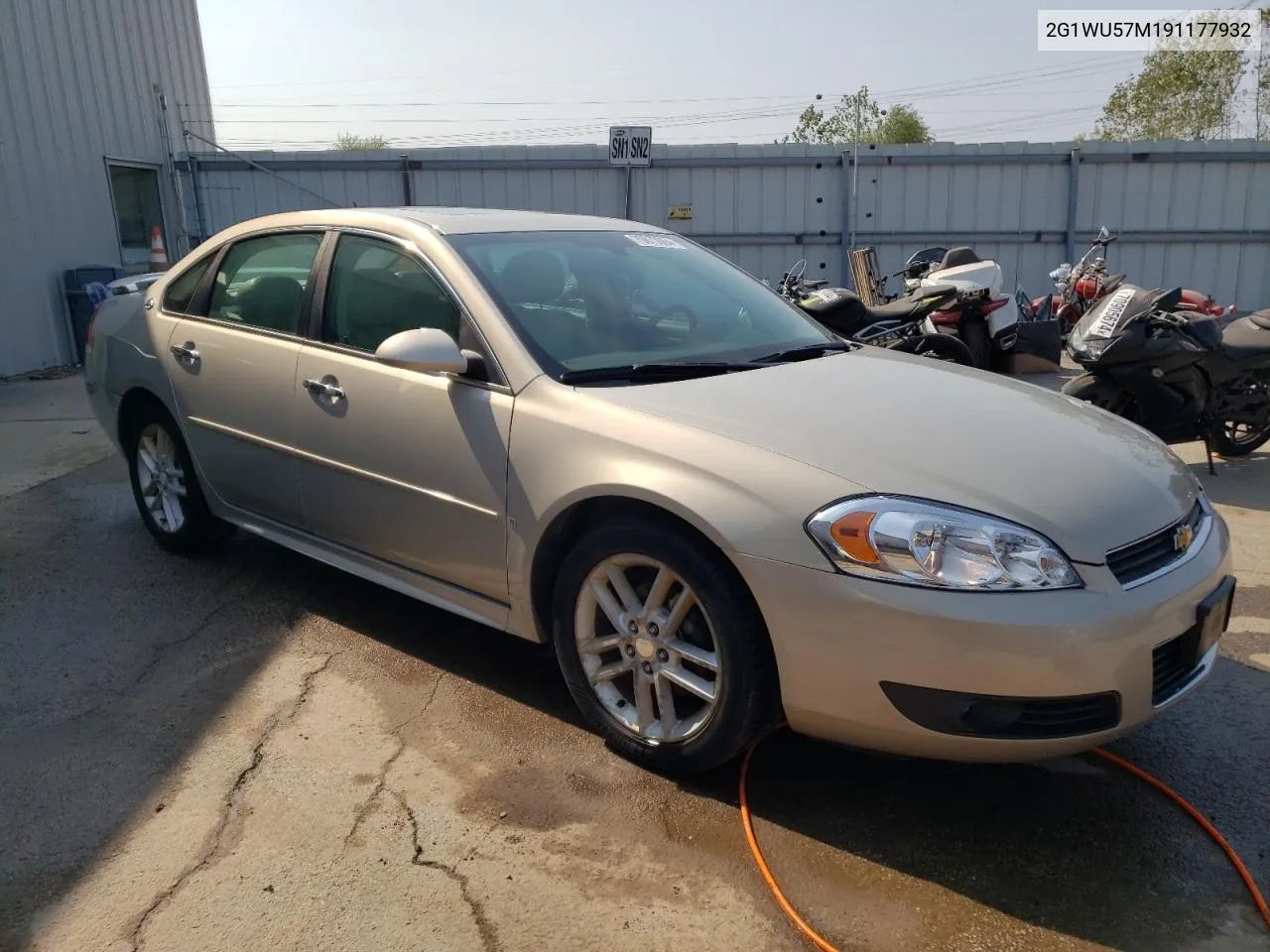 2009 Chevrolet Impala Ltz VIN: 2G1WU57M191177932 Lot: 70873064