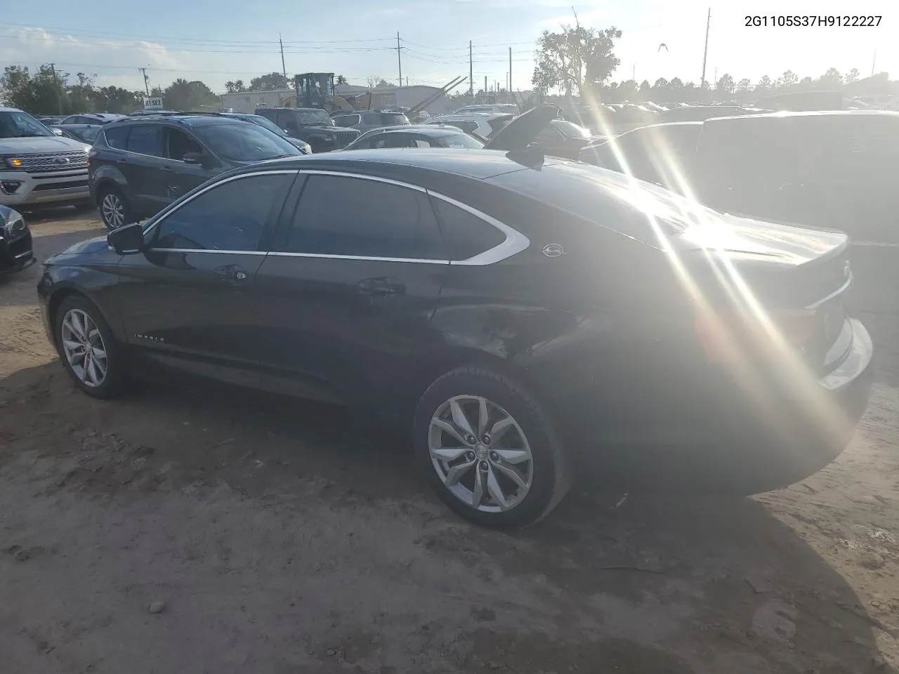 2G1105S37H9122227 2017 Chevrolet Impala Lt