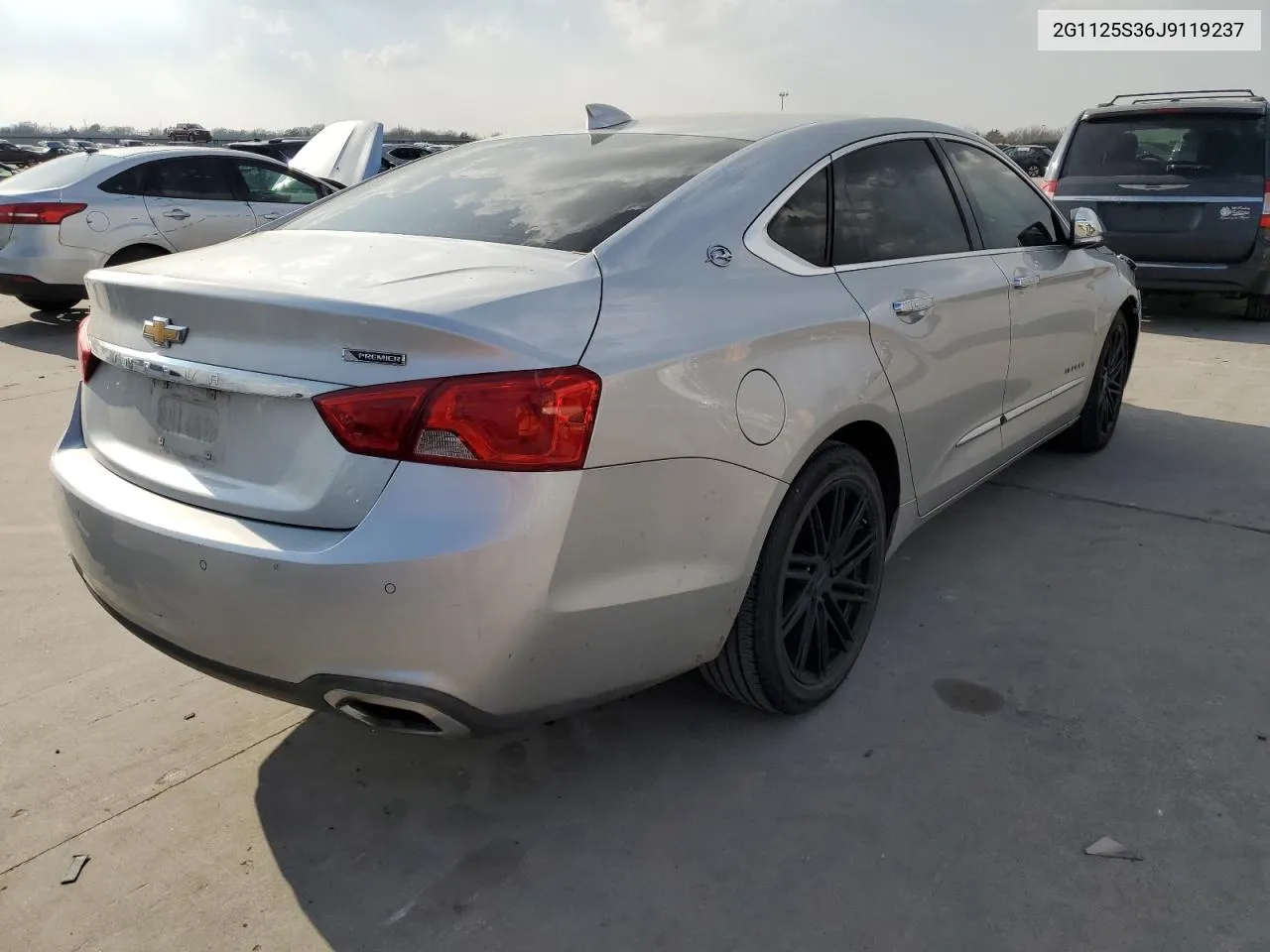 2G1125S36J9119237 2018 Chevrolet Impala Premier