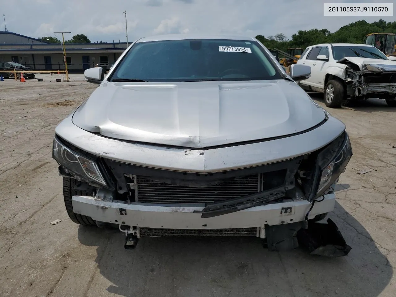 2G1105S37J9110570 2018 Chevrolet Impala Lt