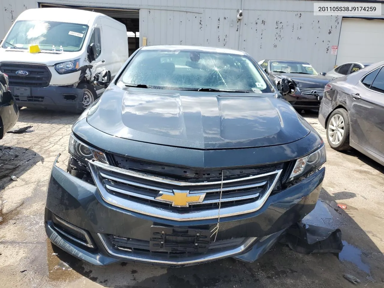 2G1105S38J9174259 2018 Chevrolet Impala Lt