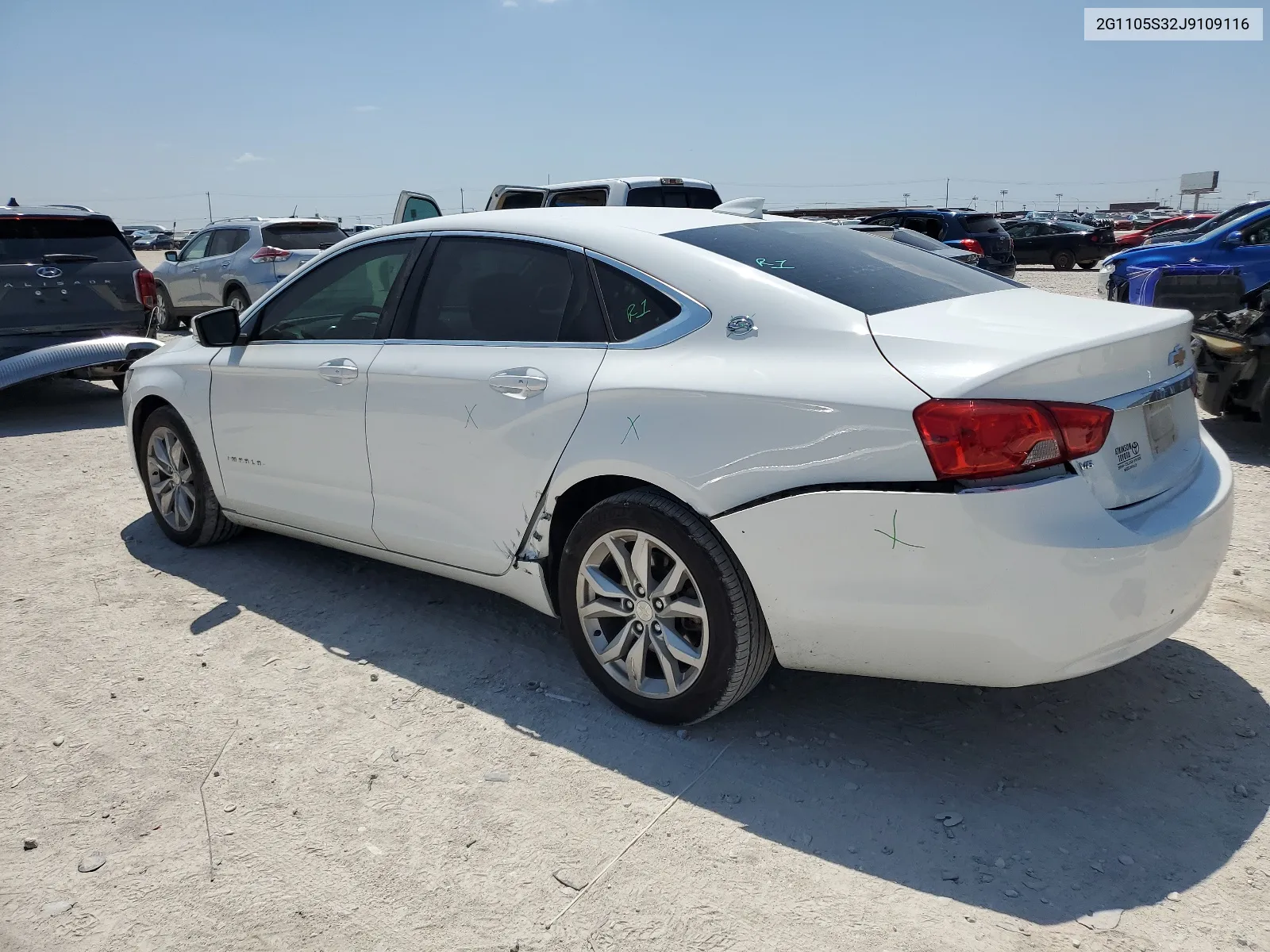 2G1105S32J9109116 2018 Chevrolet Impala Lt