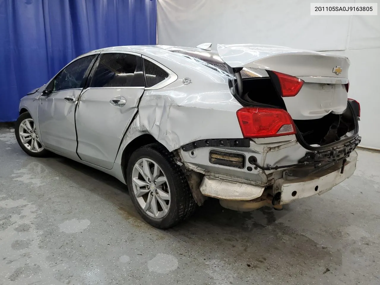 2G1105SA0J9163805 2018 Chevrolet Impala Lt