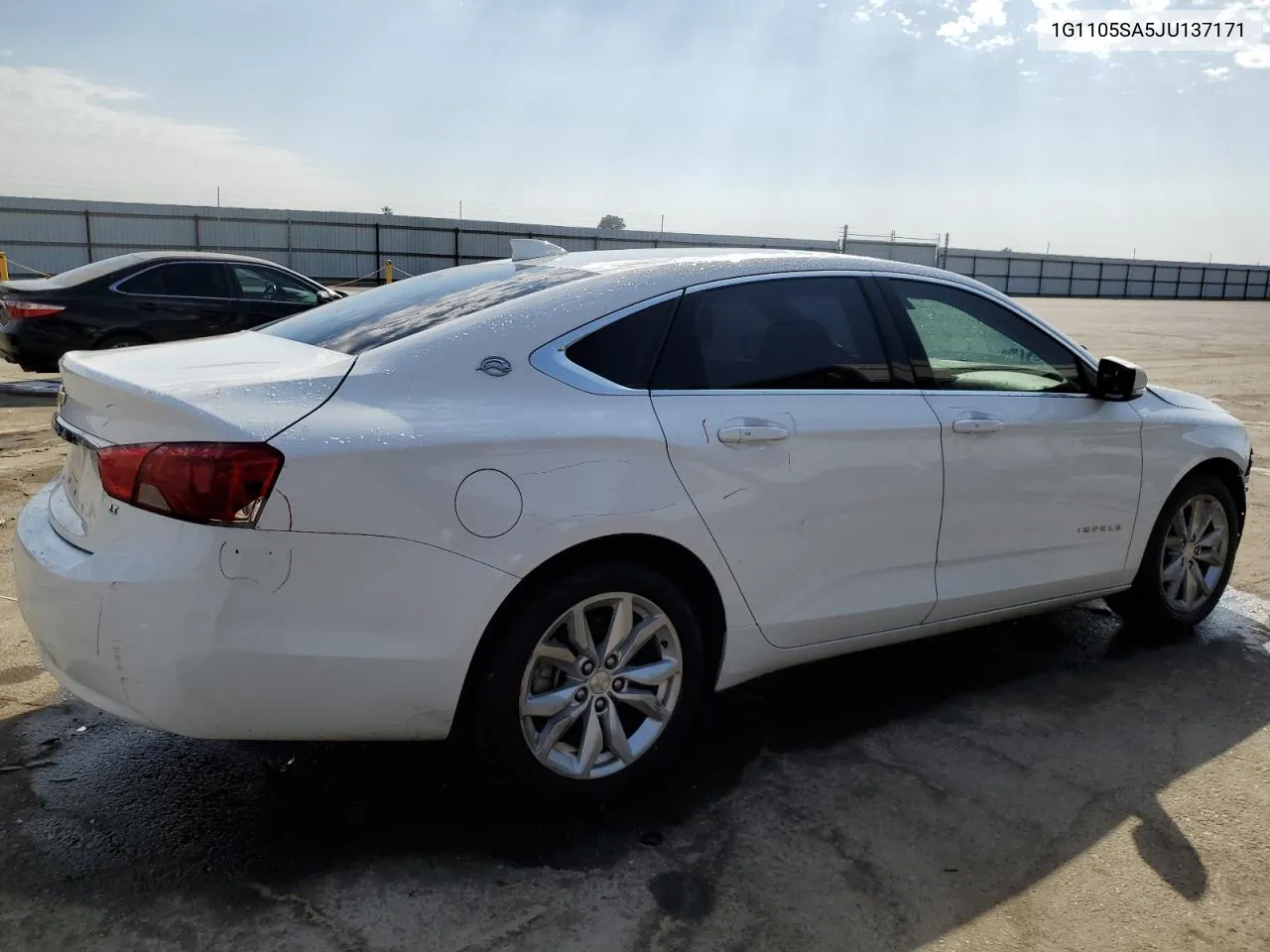 2018 Chevrolet Impala Lt VIN: 1G1105SA5JU137171 Lot: 74149034