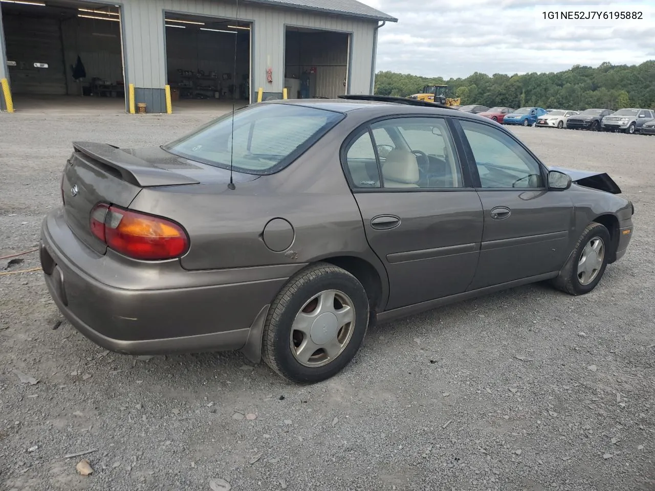 2000 Chevrolet Malibu Ls VIN: 1G1NE52J7Y6195882 Lot: 71700814