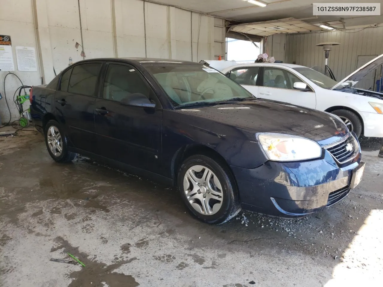 2007 Chevrolet Malibu Ls VIN: 1G1ZS58N97F238587 Lot: 60044604