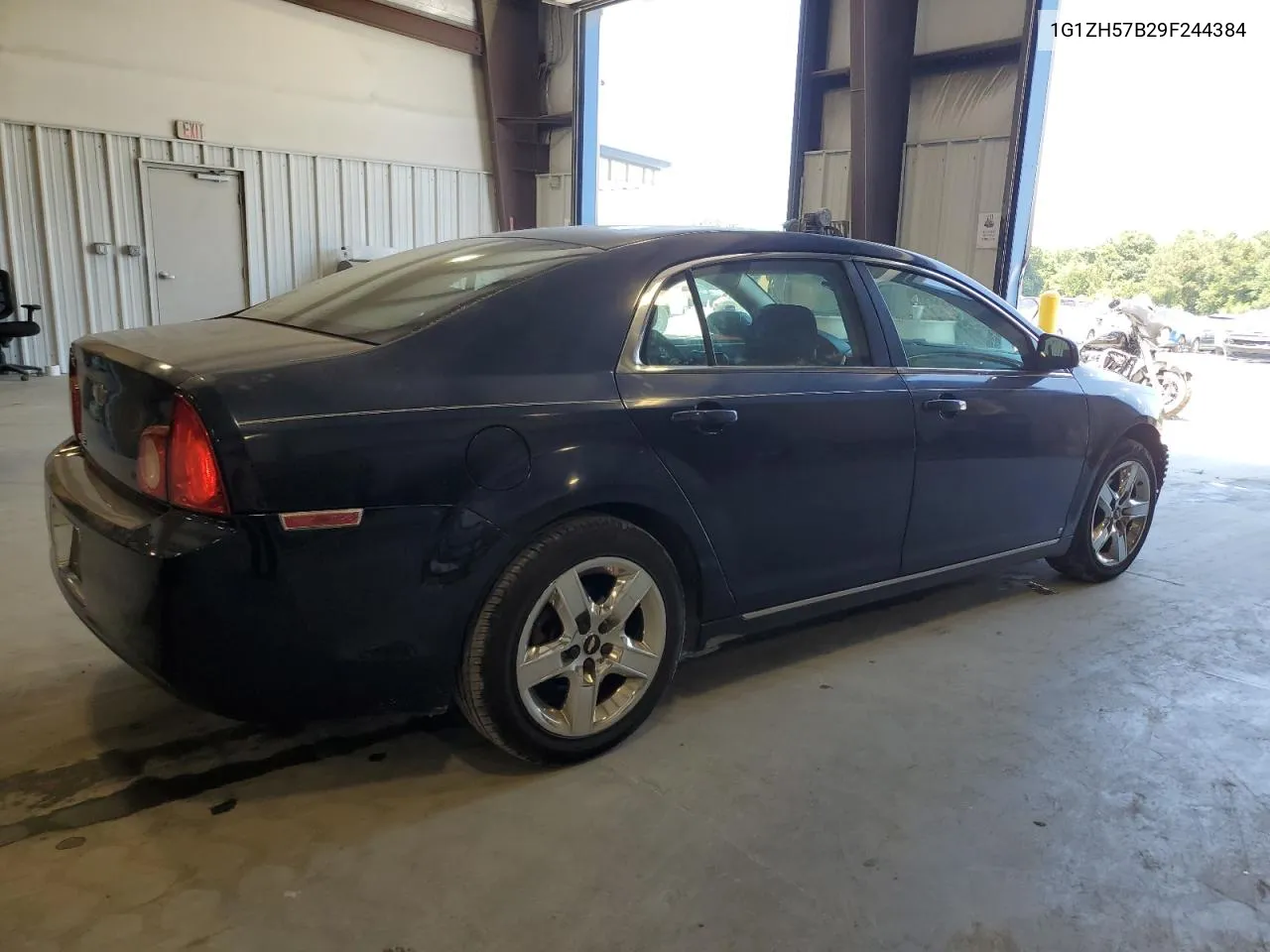 1G1ZH57B29F244384 2009 Chevrolet Malibu 1Lt