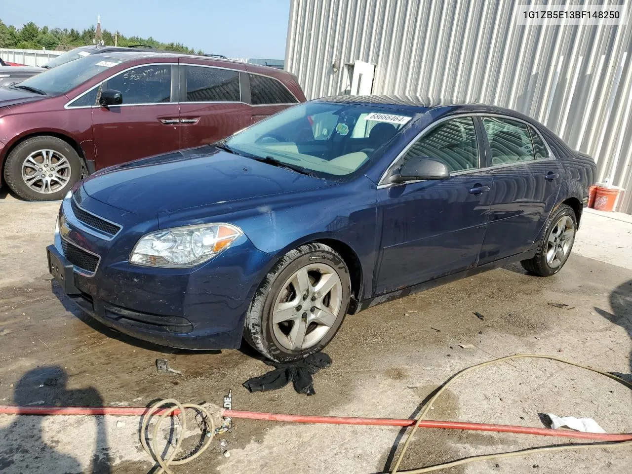 1G1ZB5E13BF148250 2011 Chevrolet Malibu Ls