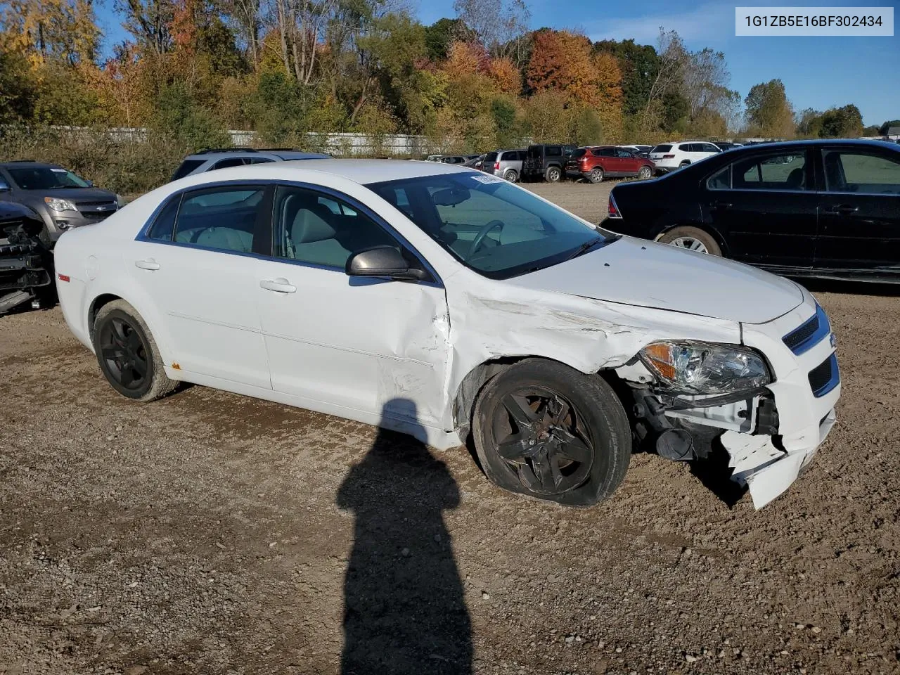 2011 Chevrolet Malibu Ls VIN: 1G1ZB5E16BF302434 Lot: 75925434