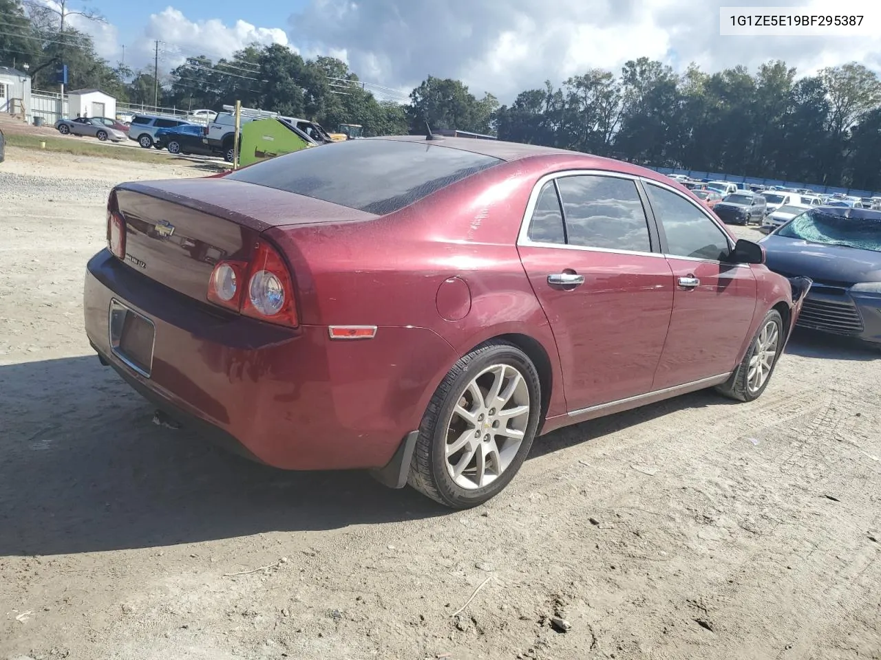 1G1ZE5E19BF295387 2011 Chevrolet Malibu Ltz